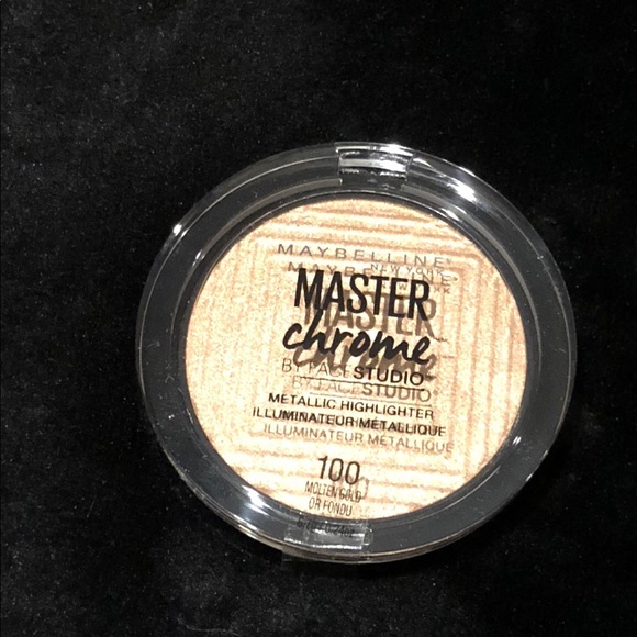 Maybelline highlighter - Picture 1 of 1